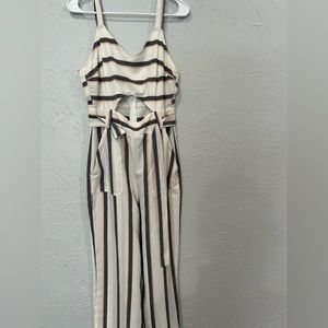 Boutique jumpsuit/Romper. Silky and Light. Size small